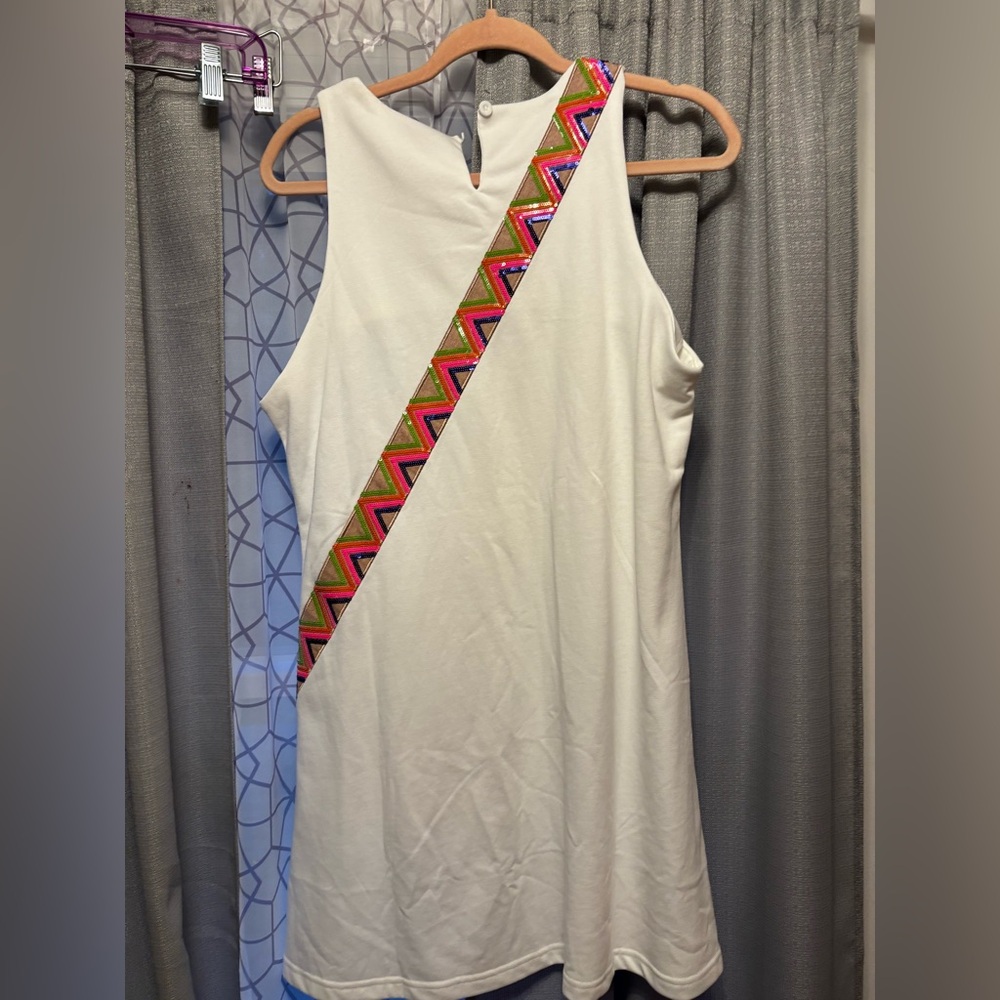 BNWT QUEEN OF SPARKLES White Icon Crossbody Functioning Purse tank Dress size M - Picture 2 of 2